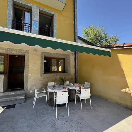 Casa Marisa En * Cangas de Onis